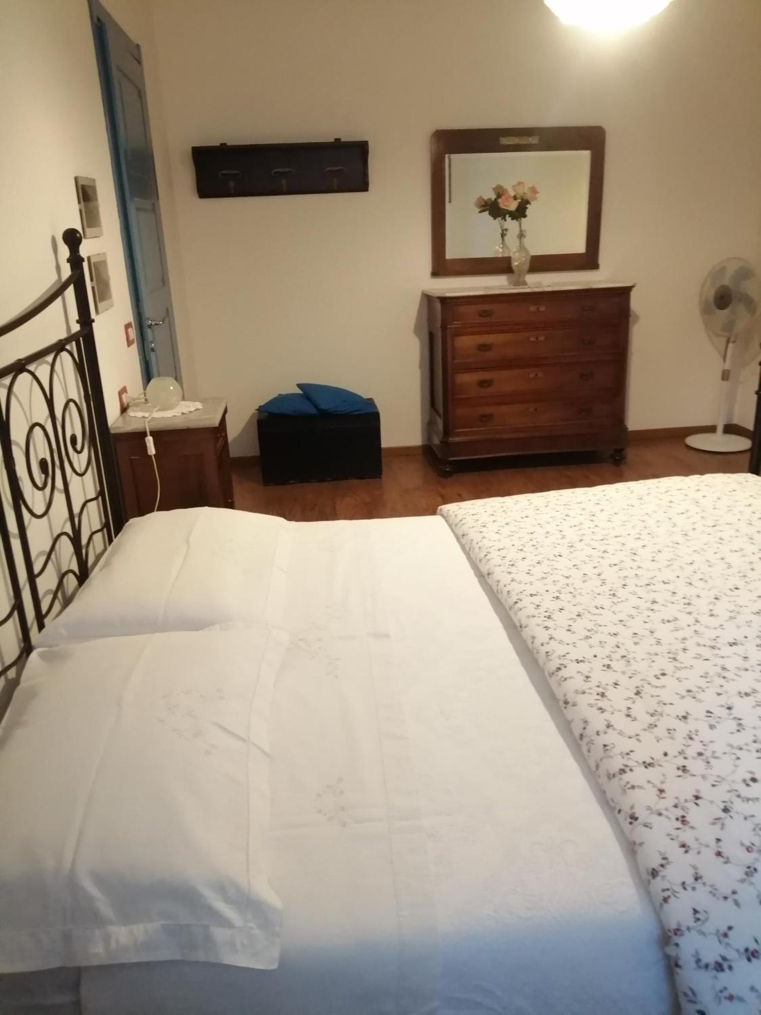 B&B Leon D'Oro Pusiano Экстерьер фото